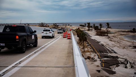 Elevated highway linking Sanibel Island to Florida reopens to residents