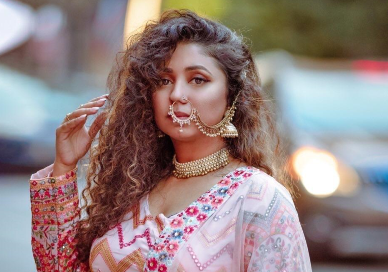Erem Khan Followed Her Passion and Love for Dance and Choreography Despite Her Family’s Naysaying. Now, She is a Top Bollywood Choreographer. Find Out Her Story Below.